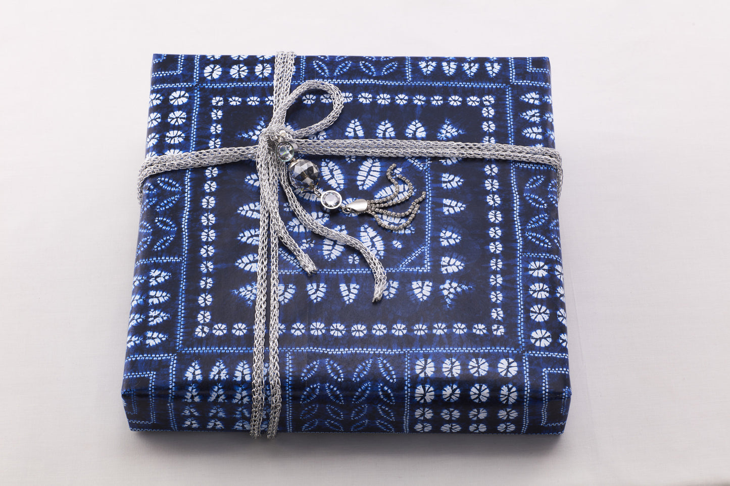 Gift Wrapping Paper 12 sheets - Japanese Shibori